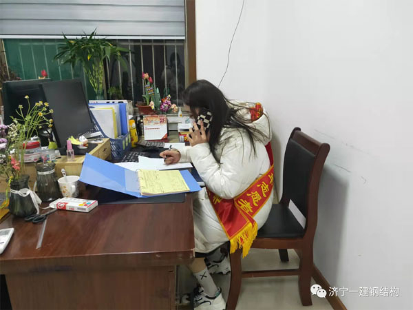 疫情防控——济宁百亿游戏自愿者在行动_百亿游戏